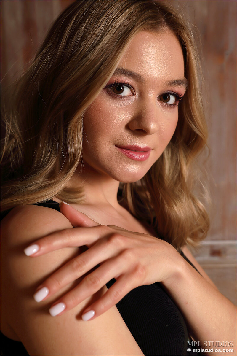 Маринка, 22 года, 3 размер груди