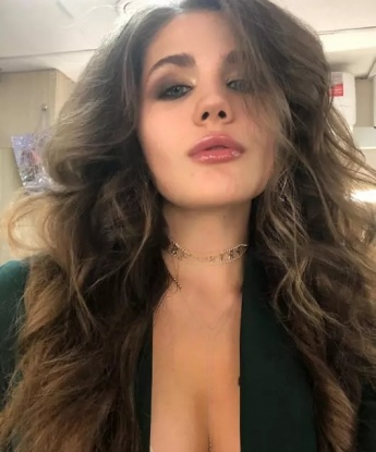 Анна, 20 лет, 2 размер груди